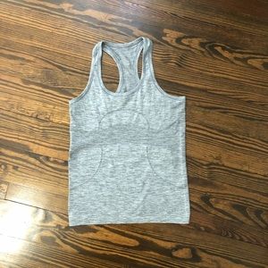 Lululemon Swiftly Tech Size 8
